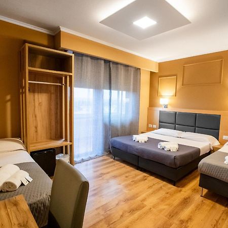 Eurhotel Florens Exteriör bild